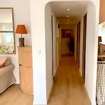 New Very Big Wonderful T3 -5 Min Walking From ! *